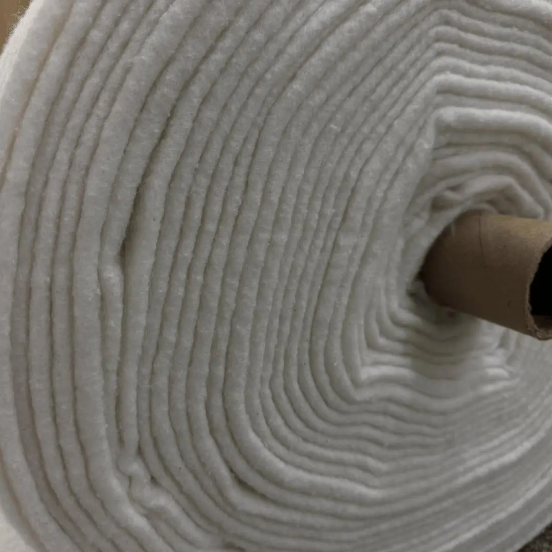 Linda's Deluxe Cotton/Poly Blend Batting - Made by Hobbs - By The Yard - Image 3